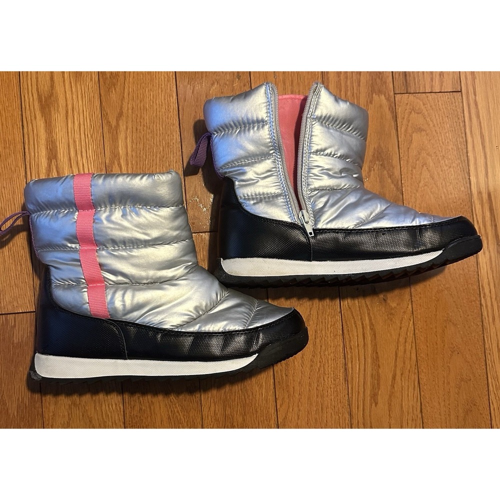 Wonder Nation Toddler Girl SIZE 6 Quilted Puffy Boots Winter Snow -5F Silver